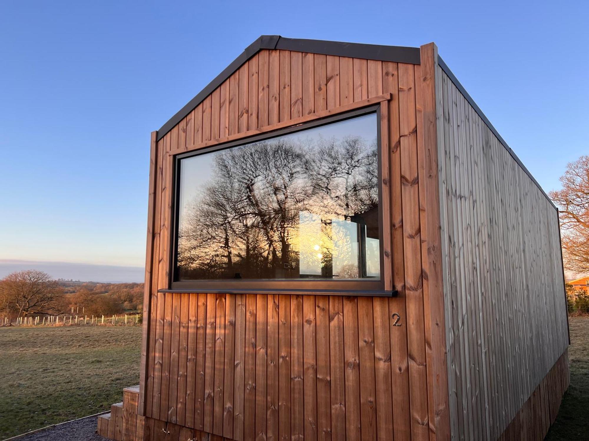 Beautiful Cabins In Herefordshire Countryside Exterior foto