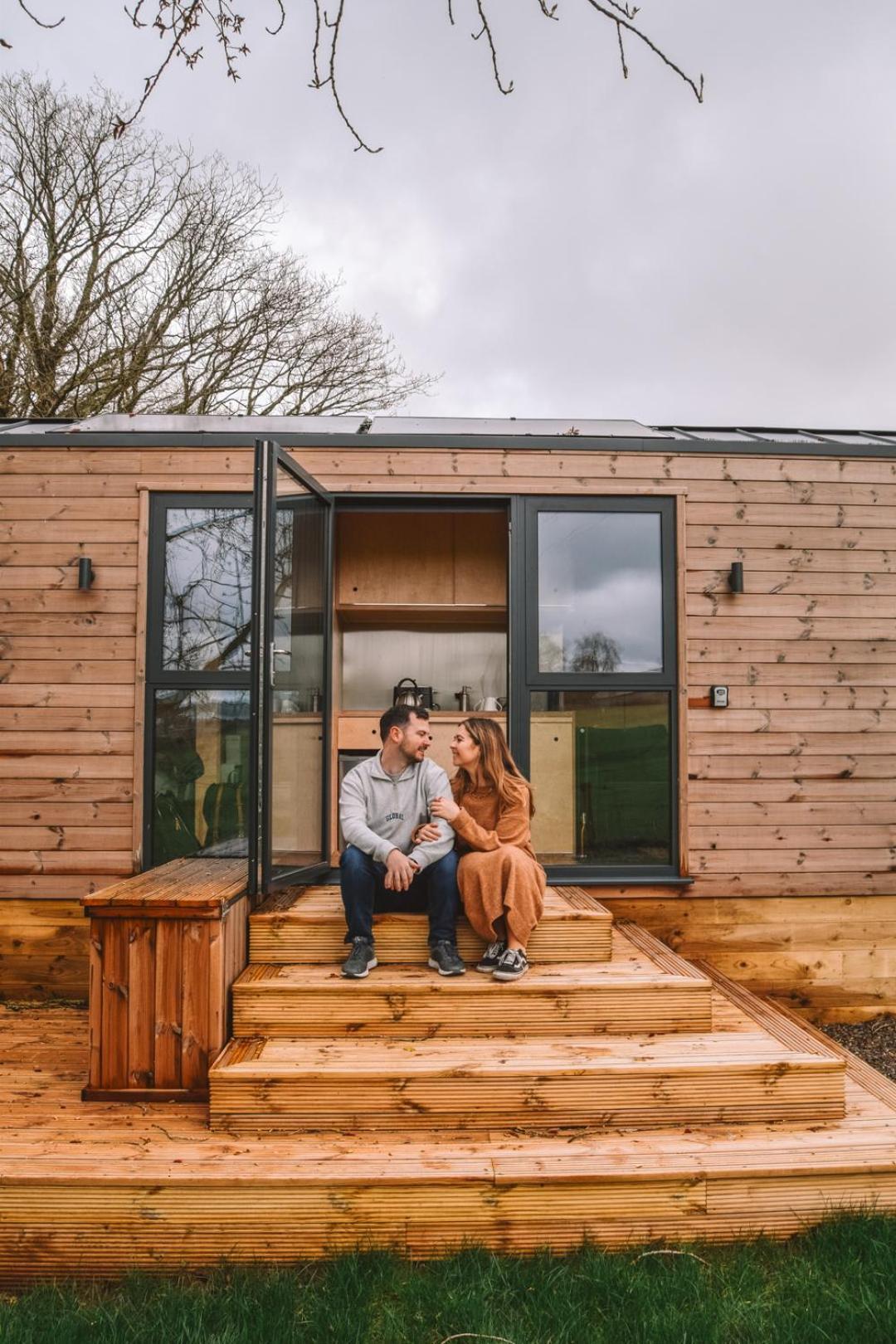 Beautiful Cabins In Herefordshire Countryside Exterior foto